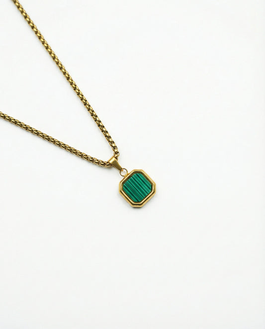 Square Pearl Signet Necklace - Emerald Green
